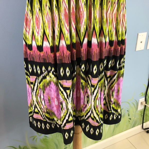 Elizabeth’s Secret Smocked Dress Women size M - Picture 4 of 7